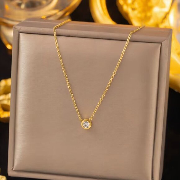 None Jewelry - 18K Gold Plated Stainless Steel V Pendant Necklace Womens
